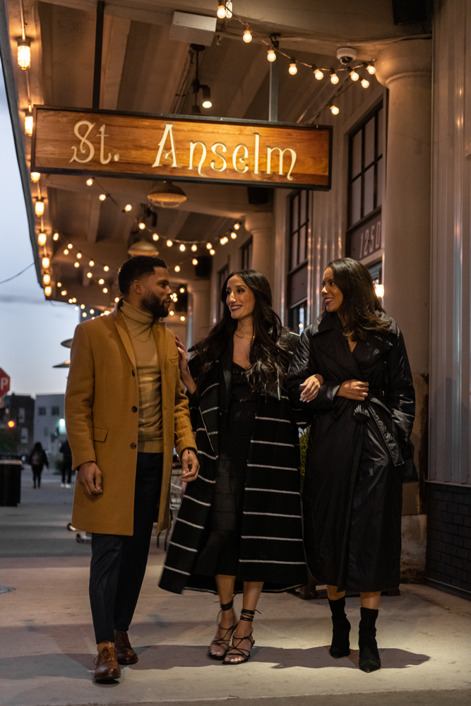Friends leaving a near by bar and enjoying the city nightlife