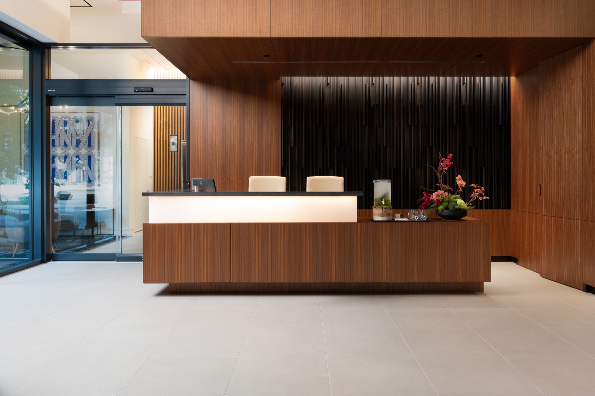 Margarite luxury apartments' lobby & reception area in Washington, DC.